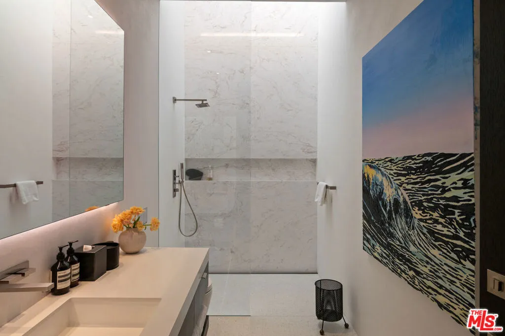 9265 Robin Drive, Los Angeles, California 90069 home-pic-25